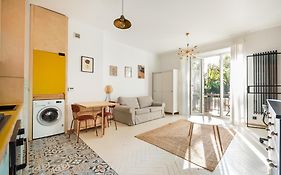 Saska Kępa Loft Style Apartment